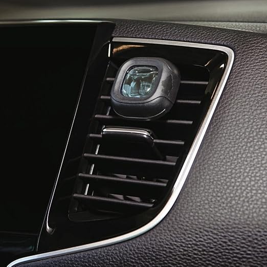 little-trees-vent-liquid-air-freshener-new-car